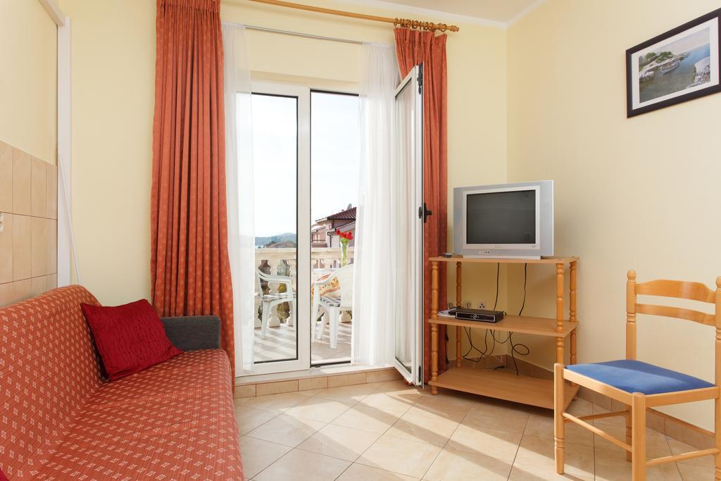 Apartments Vukusic Zaboric Oda fotoğraf