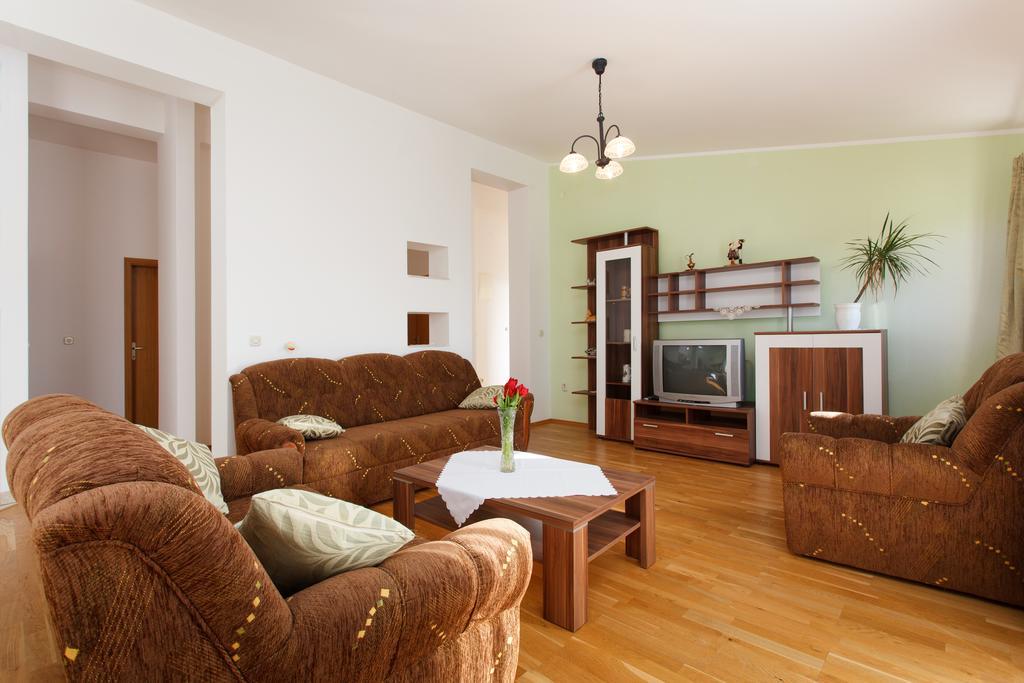Apartments Vukusic Zaboric Oda fotoğraf