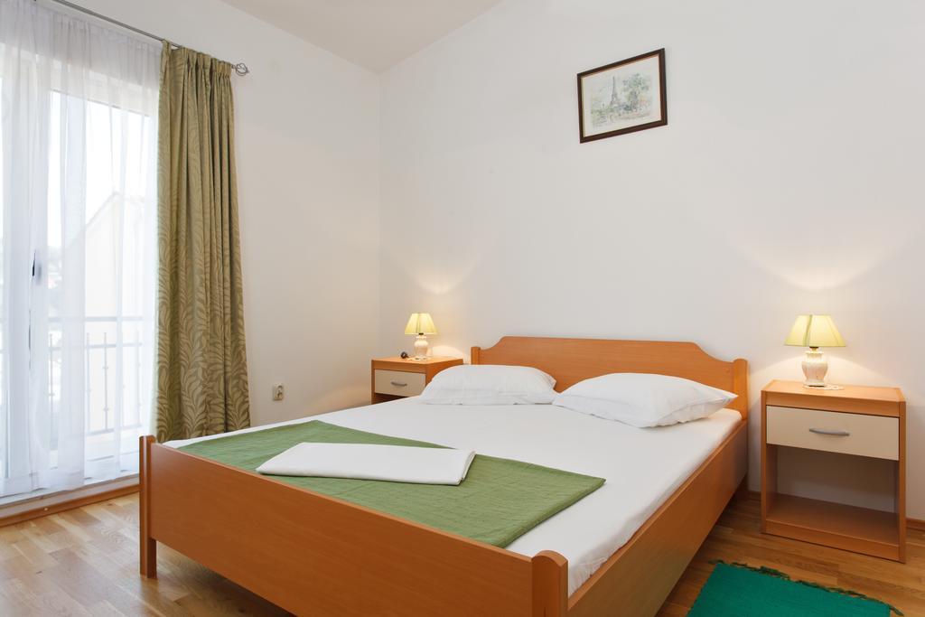 Apartments Vukusic Zaboric Oda fotoğraf