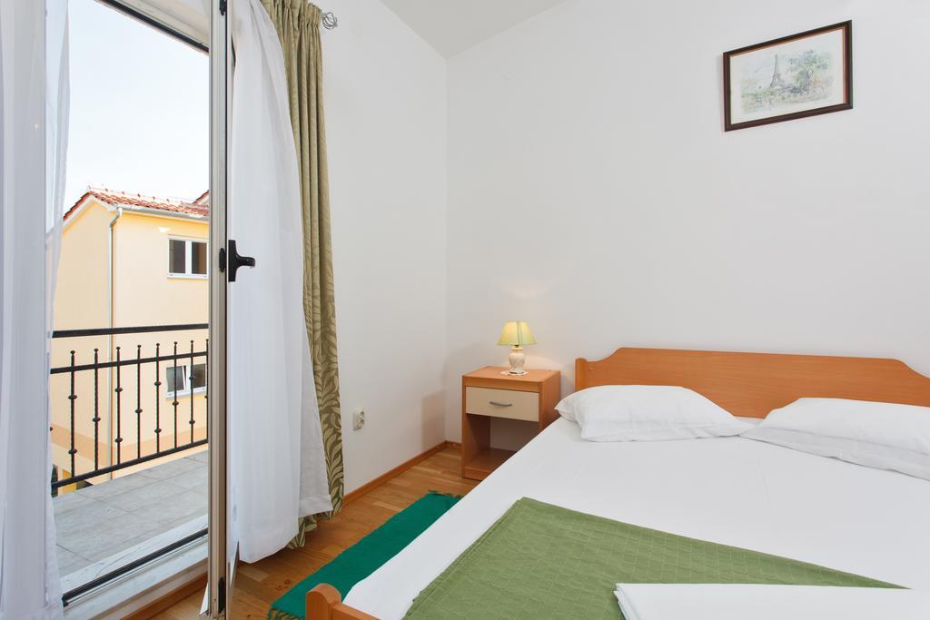 Apartments Vukusic Zaboric Oda fotoğraf